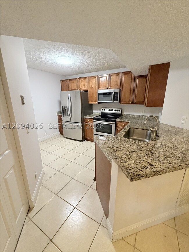 Building Photo - 8741 Wiles Rd