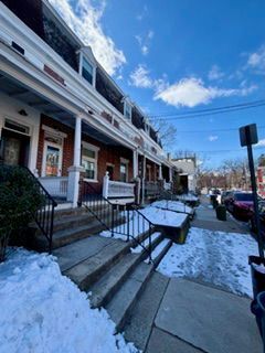 Building Photo - 520 W Frederick St