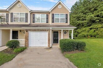 Building Photo - 6300 Hickory Ln Cir