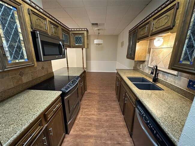 Foto del edificio - 801 6th St N