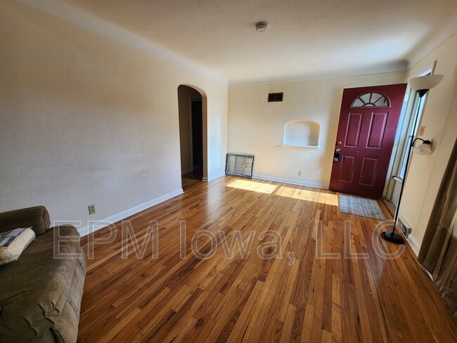 Foto del edificio - 1212 35th St NE