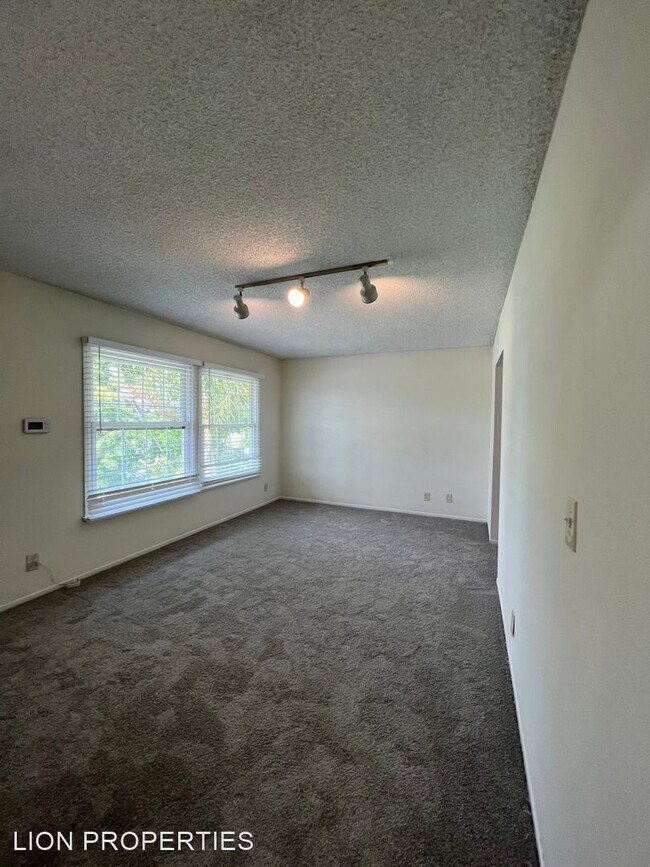 4 br, 2.5 bath House 20692 QUEENS PARK LN. House Rental in