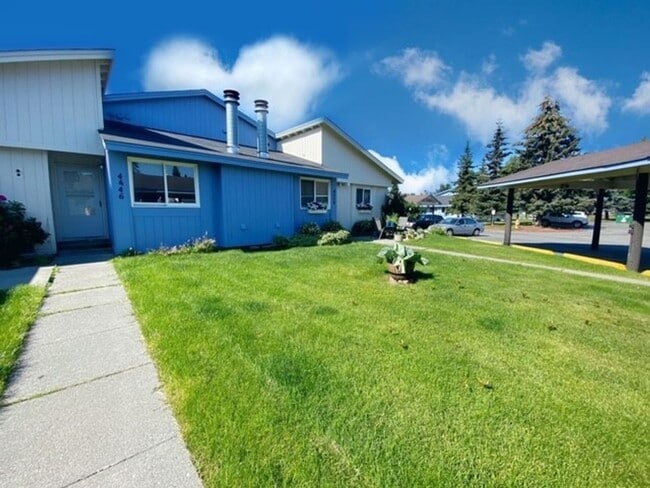 Building Photo - 4446 Reka Dr