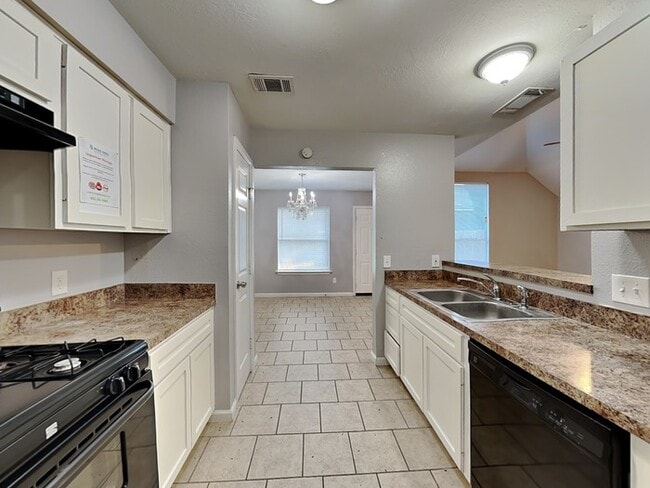 Building Photo - Very Nice Home!!!