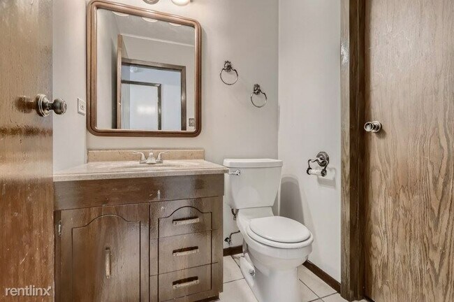Building Photo - 4 br, 2 bath House - 6701 Foxtree Ave