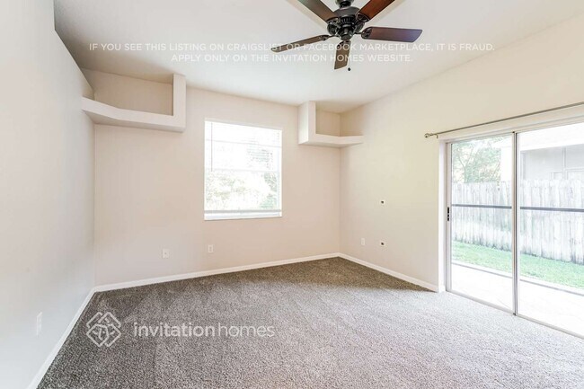 Foto del edificio - 6110 Kiteridge Dr