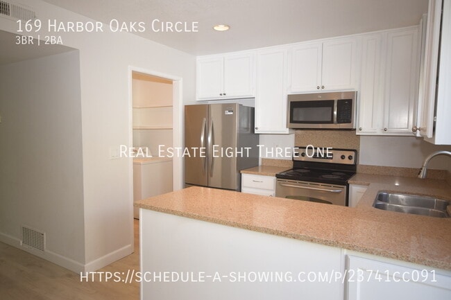 Building Photo - 169 Harbor Oaks Cir