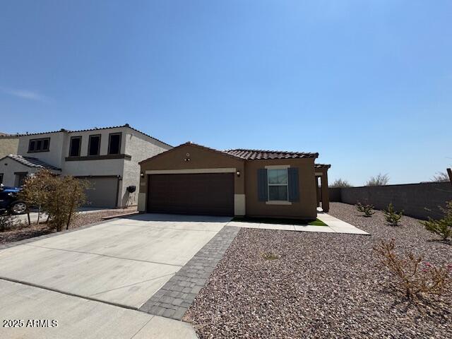Foto principal - 12421 W Belmont Ave.