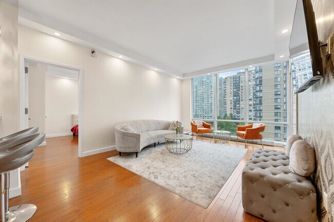 Foto del edificio - 20 Newport Pkwy