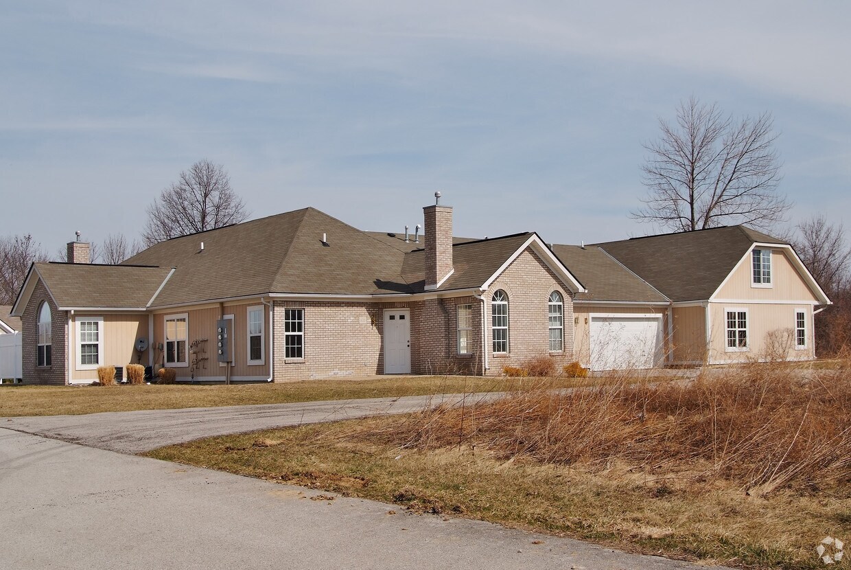Primary Photo - 810-840 Chappel Creek Ct
