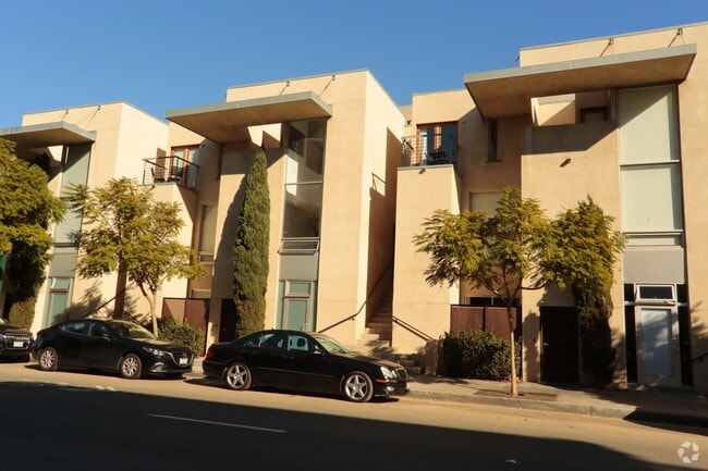 Building Photo - Lusso Lofts
