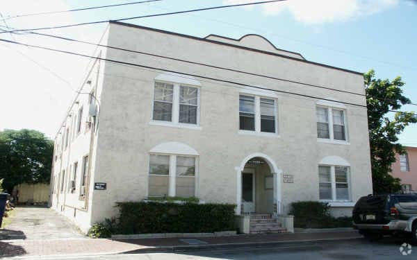 Building Photo - Otis Apartments