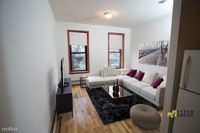 Building Photo - 1 br, 1 bath Apartment - 3917 4th Ave 2R