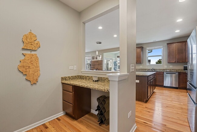 Building Photo - 4319 Silver Bell Ct