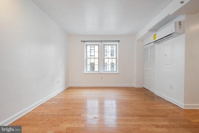 Building Photo - 1314 Massachusetts Ave NW