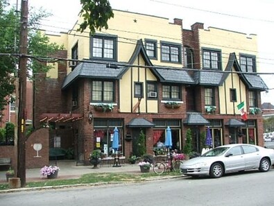 Building Photo - 314 Ormsby Ave