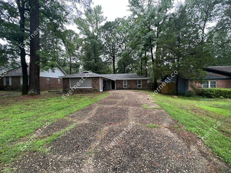 Primary Photo - 10024 Whispering Pines Dr