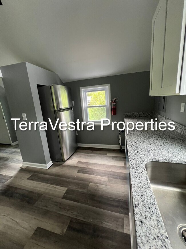 Foto del edificio - 2 Bed in Williamstown! Eligible for $500 S...