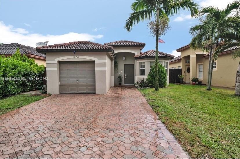 Primary Photo - 13721 SW 119th Ave