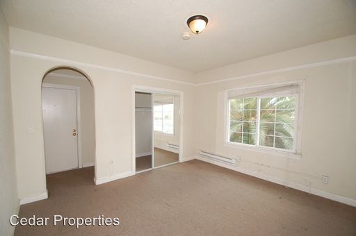 Building Photo - 1942 47th Ave