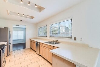 Building Photo - 17924 Narsitin Ln