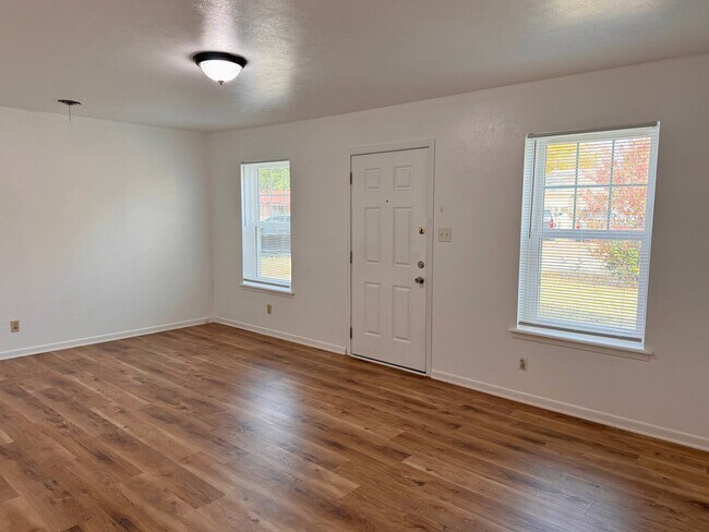 Foto del edificio - 3 Bed 1.5 Bath Home Close to Sheppard AFB!