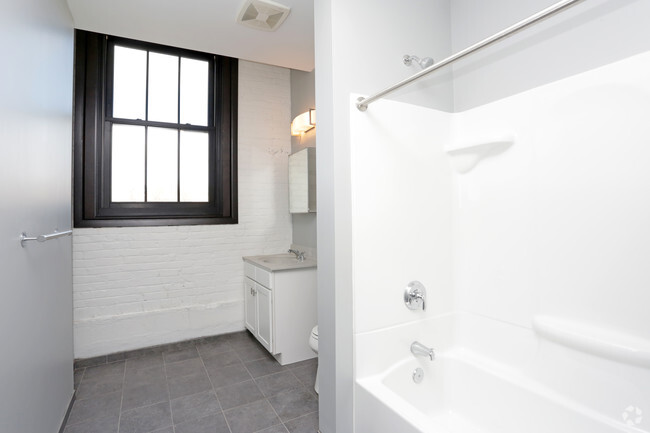 2BR, 2BA - 1,175 SF - Bathroom - Pershing Hill Lofts