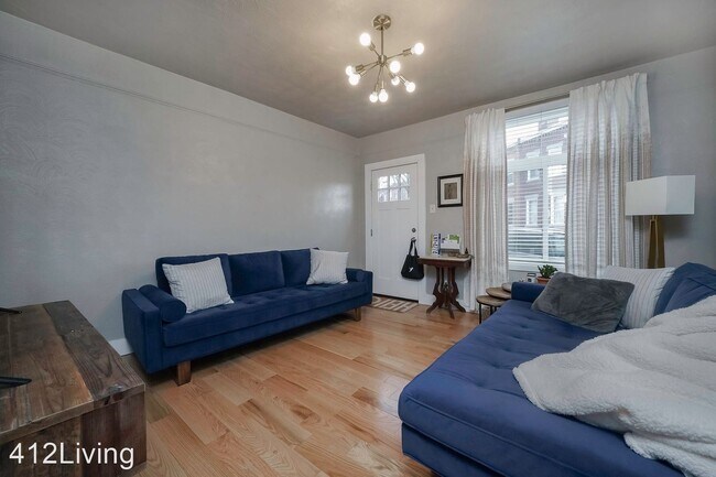 Foto del edificio - 3 br, 1 bath House - 3479 Denny Street