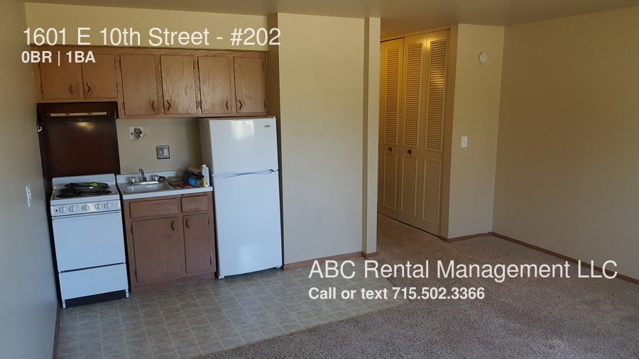 Upper Studio Apartment for Rent in Merrill, WI