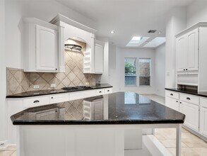 Building Photo - 1211 Sterling Ct