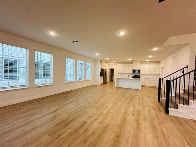 Building Photo - 8875 Stablehand Mews