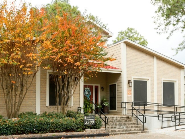 Foto del edificio - 8286 Cambridge St