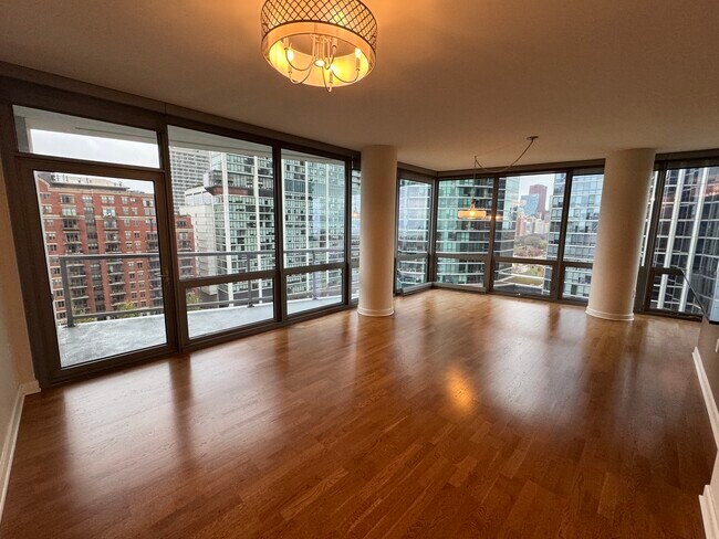 Foto del edificio - 1235 S Prairie Ave