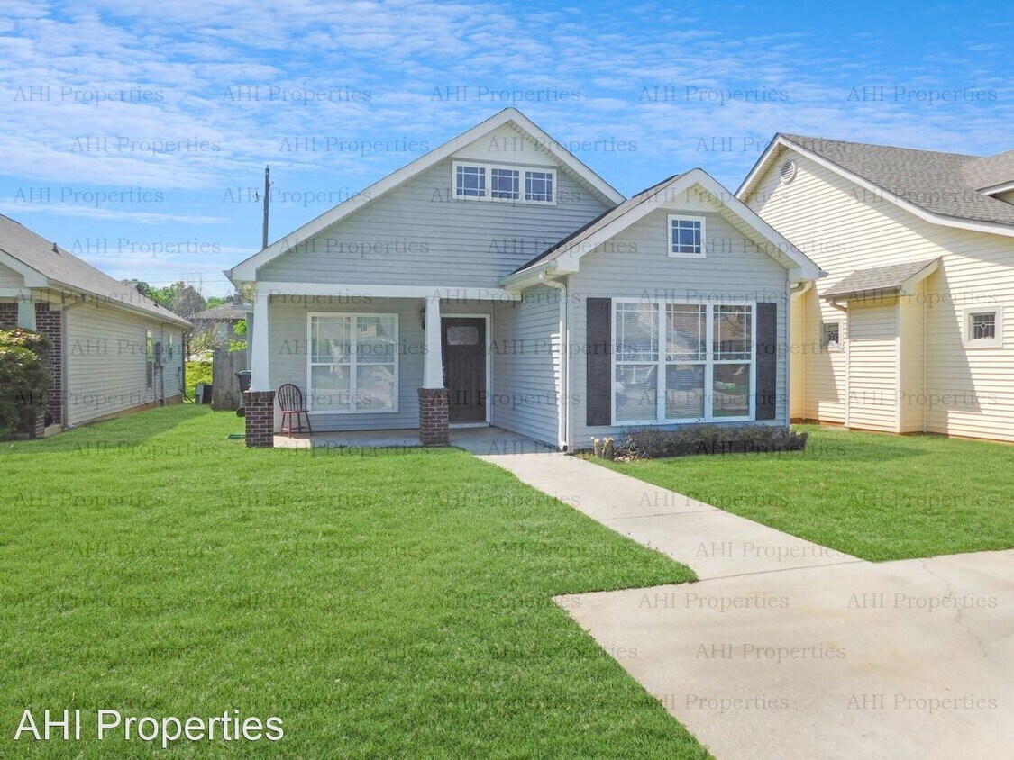 Primary Photo - 3 br, 2 bath House - 137 Creekstone Trail
