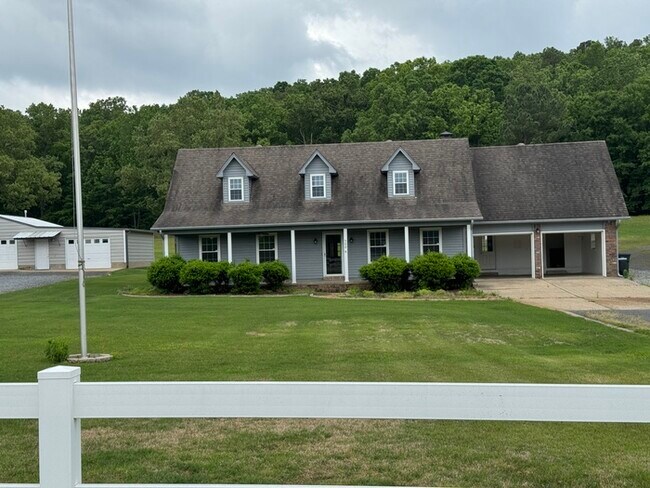 Foto del edificio - Nice 3 Bedroom 2.5 Bathroom Home on Large Lot in Sherwood