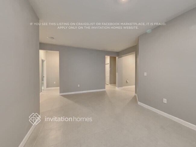 Foto del edificio - 18468 SW 136th Ct
