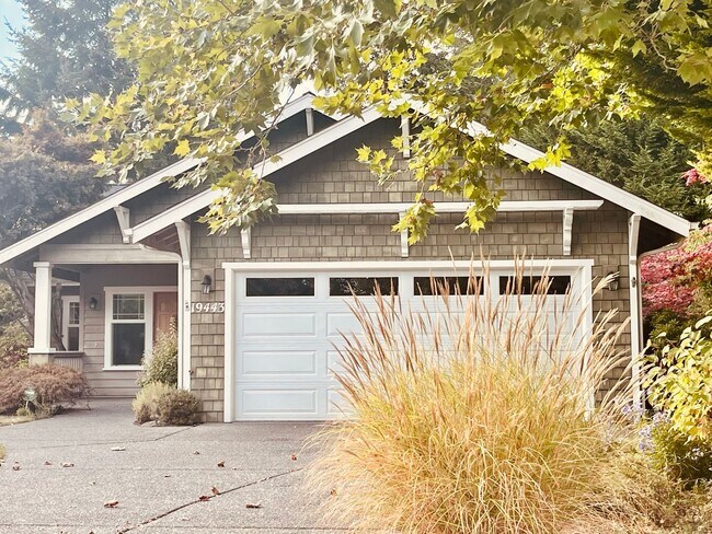 Foto del edificio - Beautiful one story Poulsbo Craftsman avai...