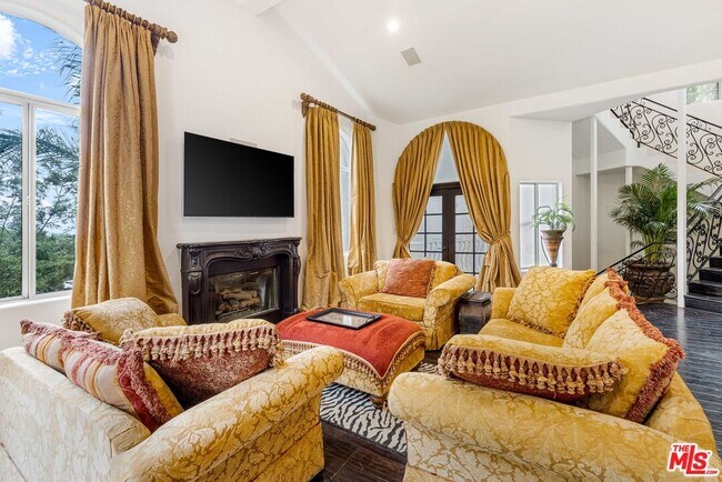 Foto del edificio - 3030 Passmore Dr