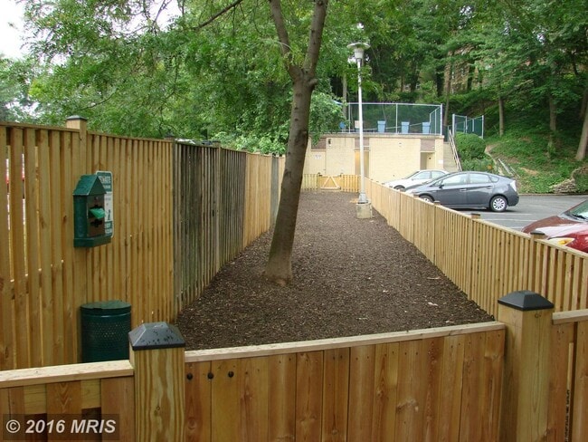 Building Photo - 5353 Columbia Pike