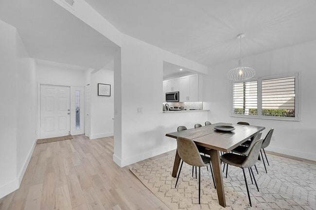 Photo - 210 Captains Walk 701, Delray Beach, FL 33483 - 8038