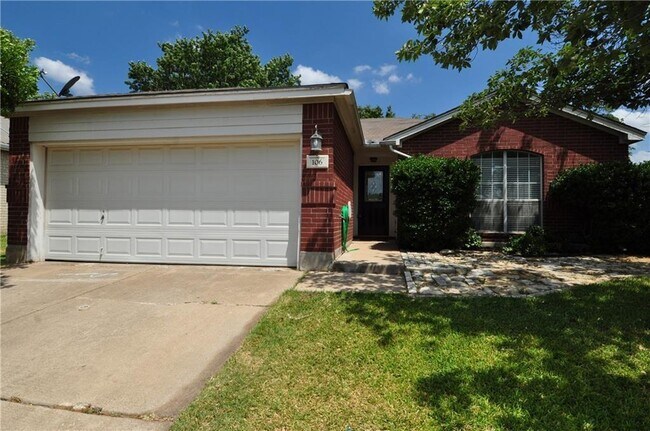 Foto del edificio - 106 Meadowlark Cir