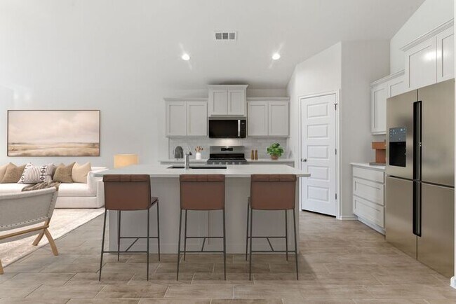 Foto del edificio - 4 Bedroom Home in Owasso – Open Floor Plan + Modern Finishes