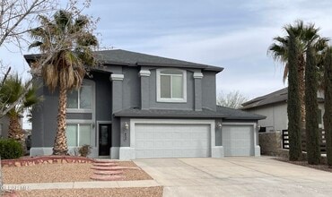 Building Photo - 452 Emerald Pass Ave