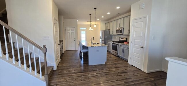 Building Photo - 10805 Ashton Poole Pl