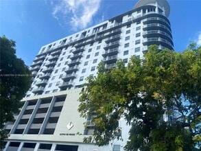 Building Photo - 1 Glen Royal Pkwy