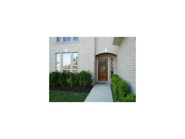 Foto del edificio - 204 Walnut Creek Dr