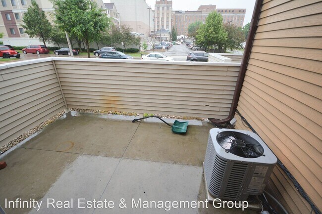 Foto del edificio - 3 br, 2 bath House - 1221 1st St SW #300