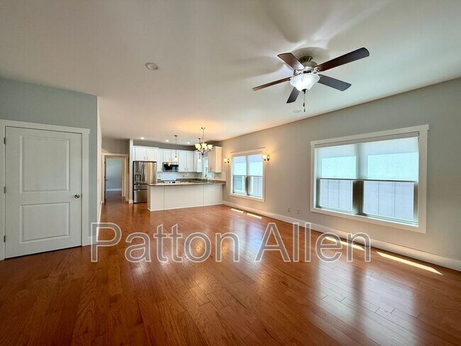 Foto del edificio - 25 Gratitude Dr