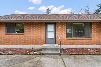 Building Photo - 10004 E McKinley Ave