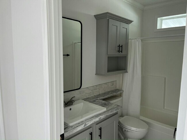 Foto del edificio - 7812 Cameo Ln